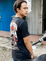 kaos reguler