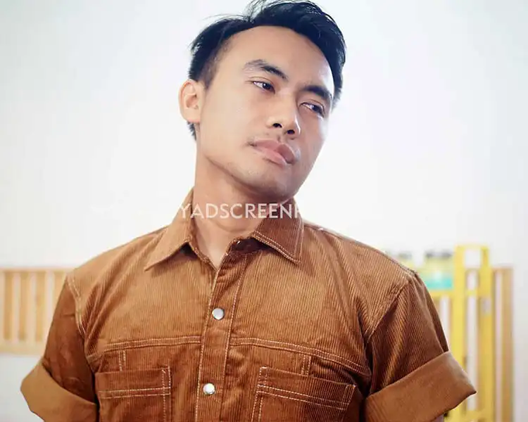 kemeja kantor